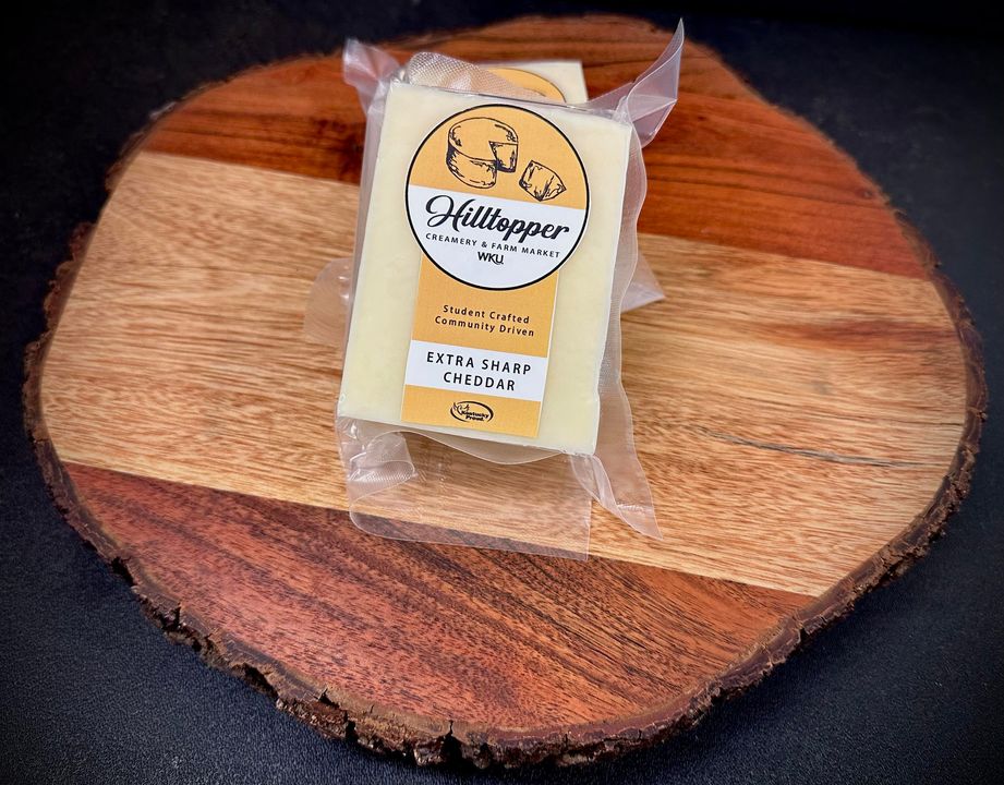 Cheddar-Xtra Sharp (Aged at 12-23 months) 1/2 lb. Block