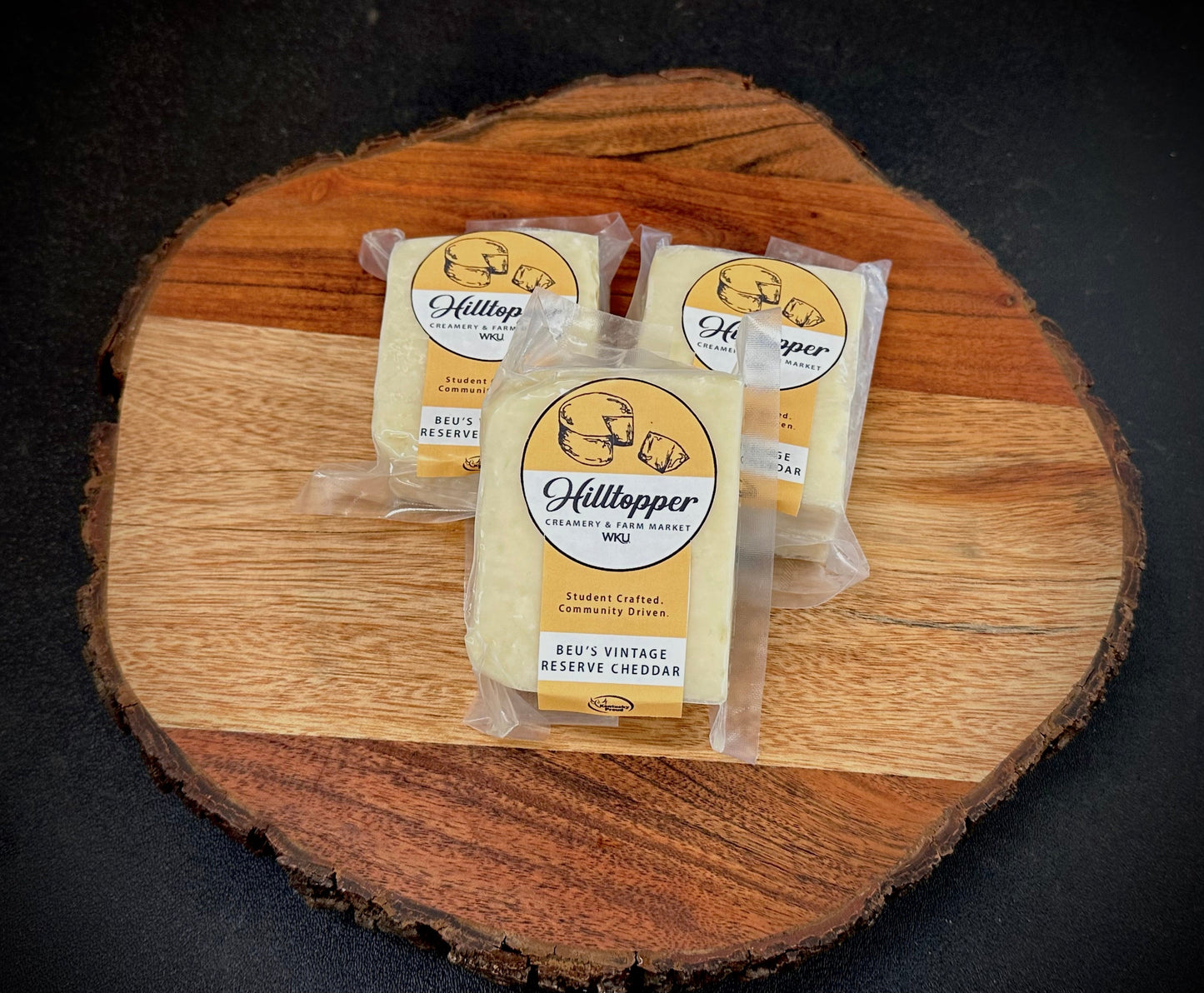 Cheddar-Vintage Maker's Reserve (Aged 2-5 years) 1/2 lb. Block